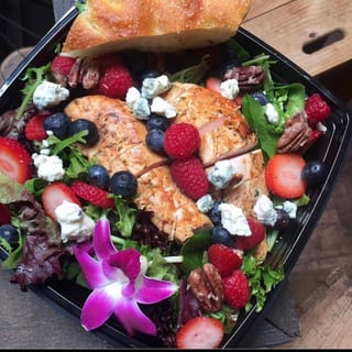 Chicken Berry Salad